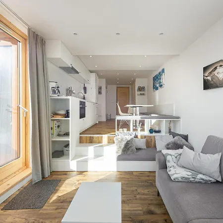 Moderne Avec Terrasse Et Acces Direct Aux Pistes - - Fr-1-640-23 Apartment