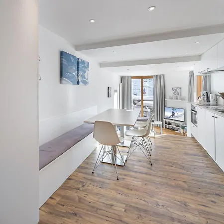 Appartement moderne avec terrasse et accès direct aux pistes - Val Thorens - FR-1-640-23 * Val Thorens