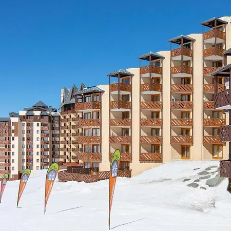 Apartment Moderne Avec Terrasse Et Acces Direct Aux Pistes - - Fr-1-640-23 *